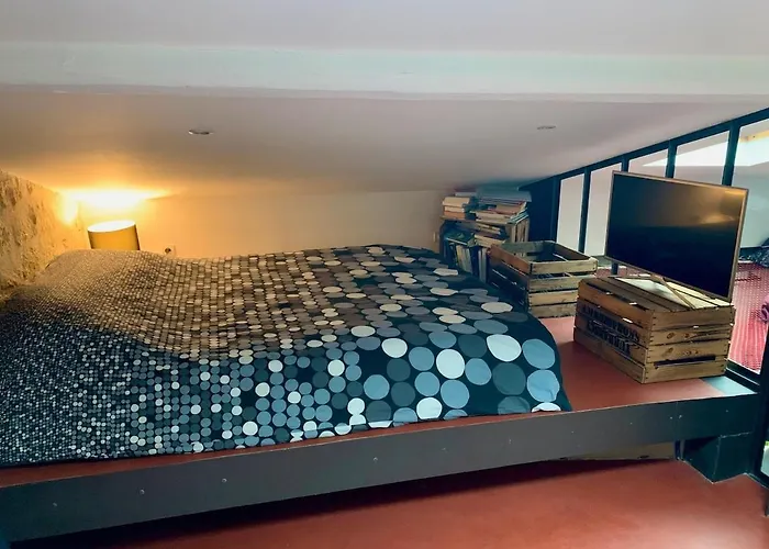 Quiet Loft 70sq In Trendy 11th Area Apartment Paris